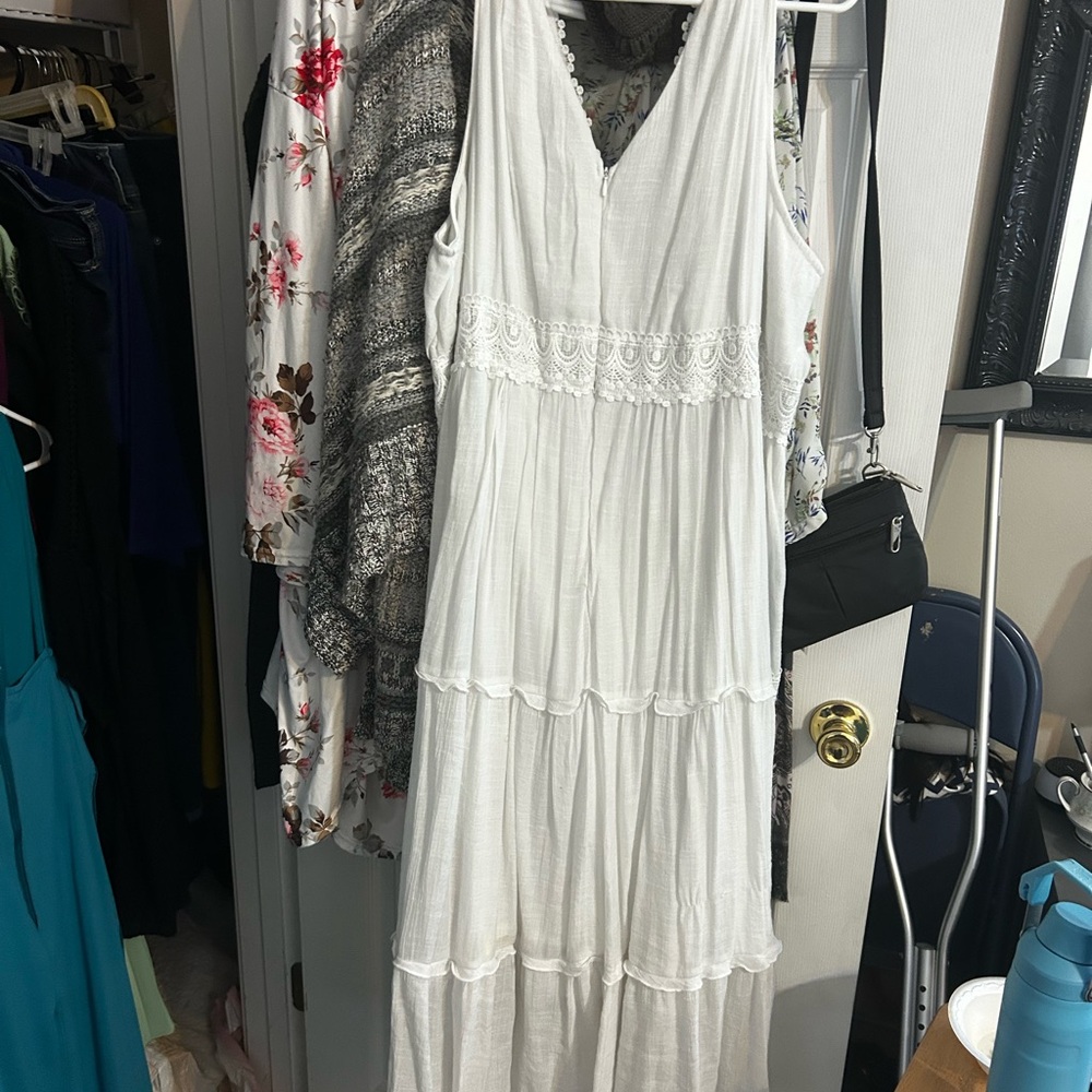 Sleeveless White Tiered Maxi Dress with Lace Waist